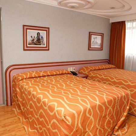 Hotel Cuba Kota Meksiko Bagian luar foto