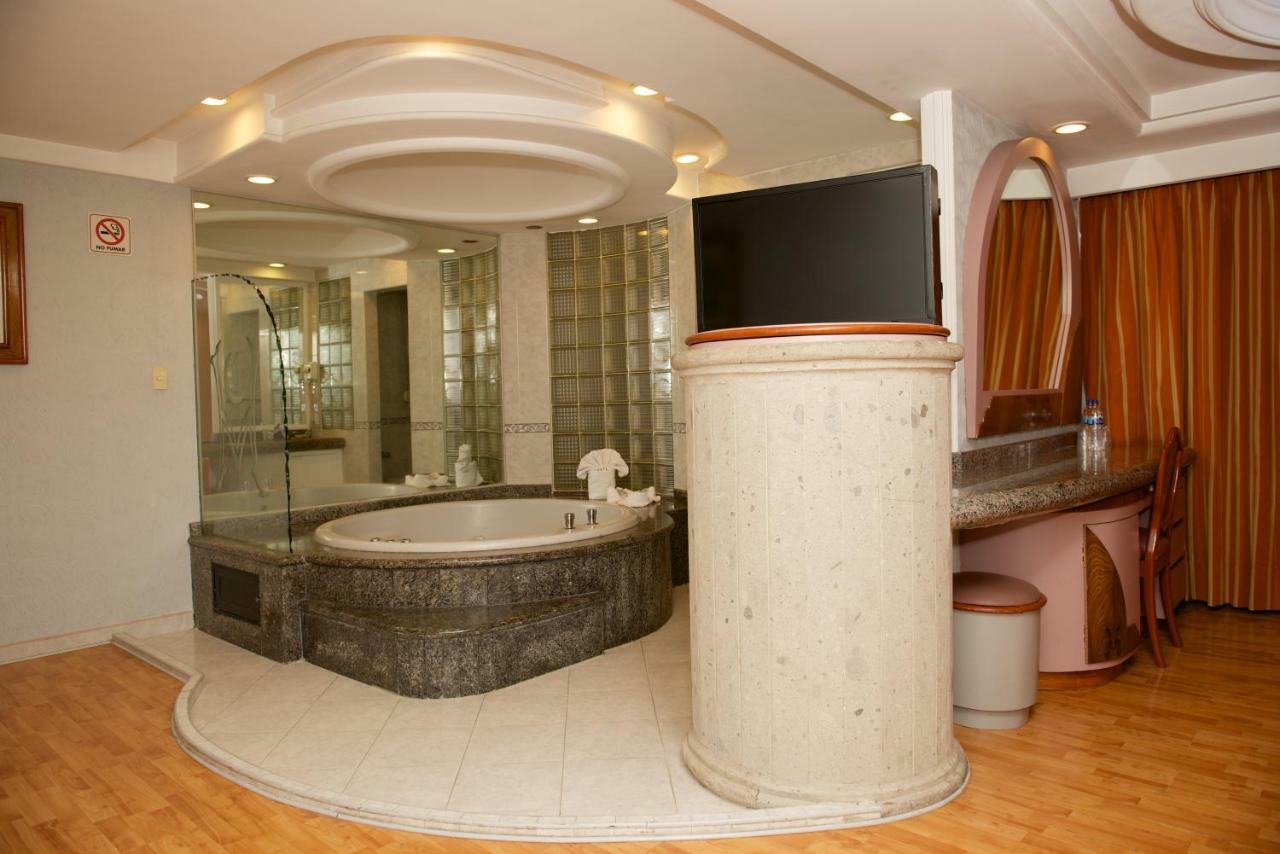 Hotel Cuba Kota Meksiko Bagian luar foto