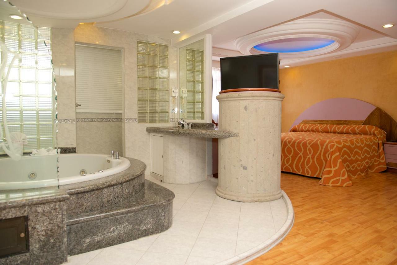 Hotel Cuba Kota Meksiko Bagian luar foto